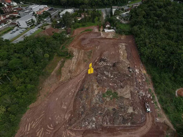 Imagem 5: Terreno À Venda no Villaggio Treviso - Blumenau/Sc