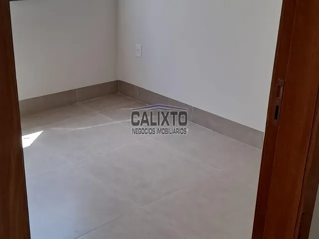 Imagem 10: Casa Bairro Shopping Park