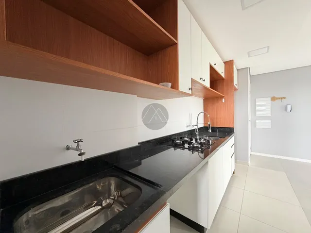 Imagem 6: Apartamento com 2 Quartos, Suíte e Sacada no Terrazzo Tomio