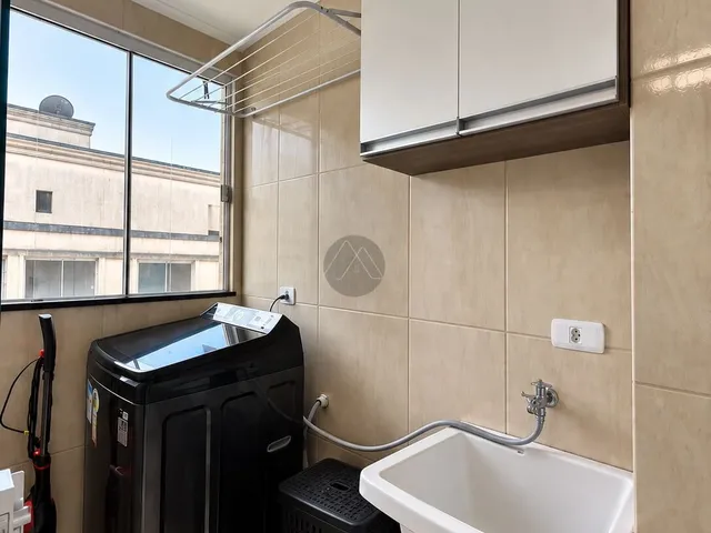 Imagem 2: Apartamento Semimobiliado no Último Andar com Vista Livre no Santo Antônio