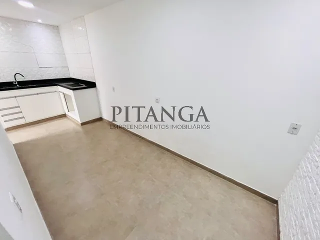 Imagem 2: 0 Casa com 2 dormitórios