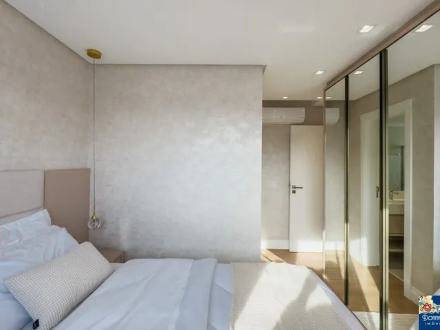 Imagem 2: Edifício Olympo Tower - Apartamento 04 Dormitórios - Mobiliado - Alto Padrão - no Coração da Avenida Brasil