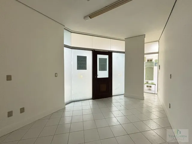 Imagem 13: Loja Comercial no Centro