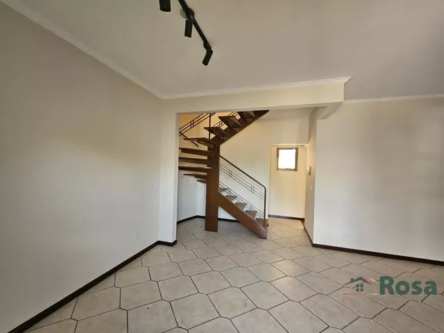 Imagem 3: Casa em Condomínio Fechado para Venda, 3 Quarto(S), Jardim Califórnia, Cuiabá