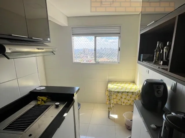 Imagem 2: Apartamento À Venda em Taboão da Serra-Sp no Parque Assunção: 2 Quartos, 2 Salas, 1 Banheiro, 1 Vaga, 55M²!