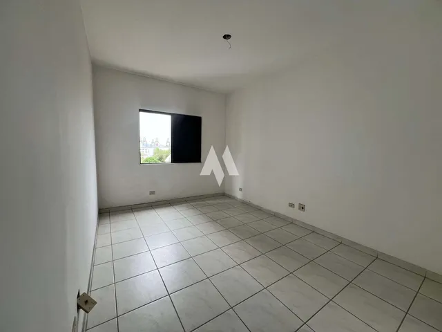 Imagem 2: Apartamento de 1 Dormitório com Varanda e Vista Livre no Embaré - Santos/Sp