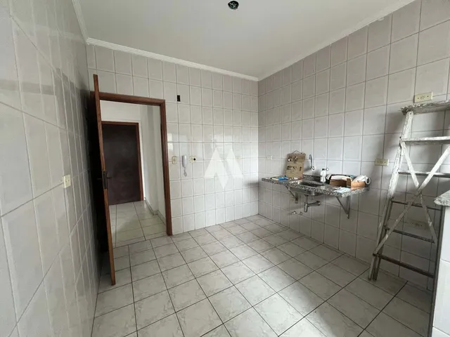 Imagem 4: Apartamento de 1 Dormitório com Varanda e Vista Livre no Embaré - Santos/Sp