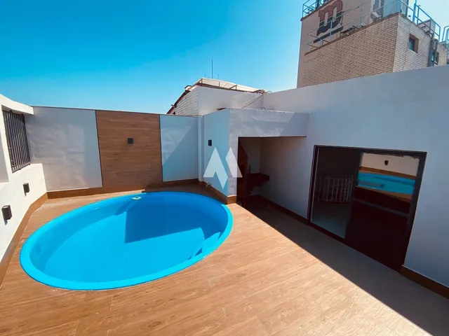 Imagem 12: Cobertura Duplex À Venda com Piscina Privativa no Bairro em Santos, São Paulo