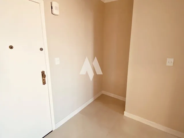 Imagem 10: Cobertura Duplex À Venda com Piscina Privativa no Bairro em Santos, São Paulo