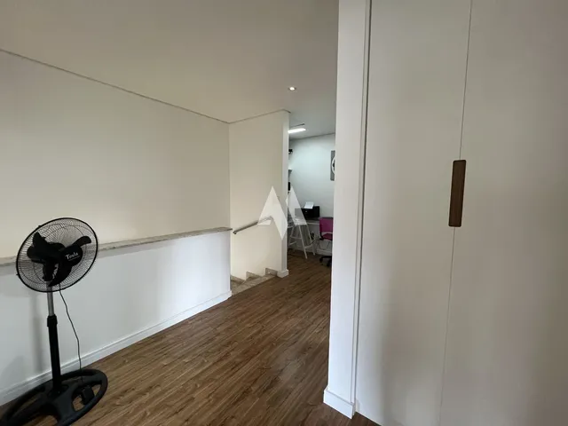 Imagem 2: Sobrado Reformado e Modernizado À Venda na Encruzilhada - Santos/Sp