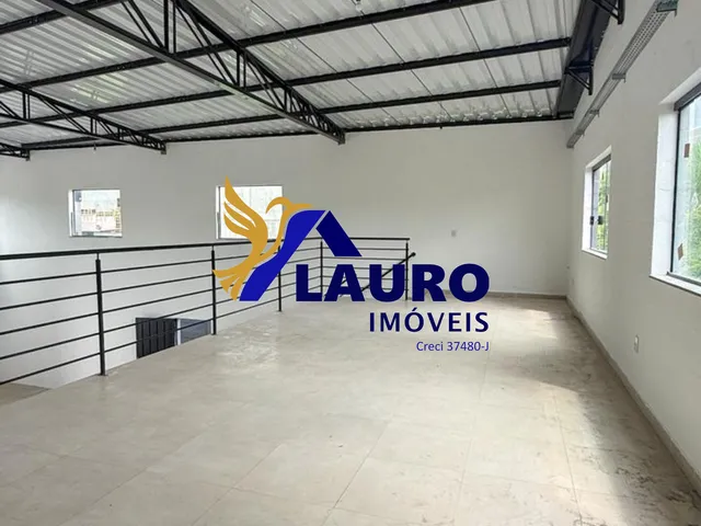 Imagem 2: 0 Galpão / depósito com 2 banheiros
