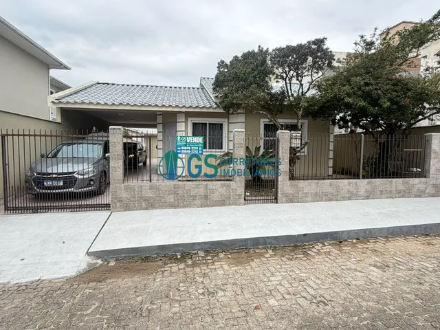 Imagem: Casa À Venda no Serraria, São José/Sc