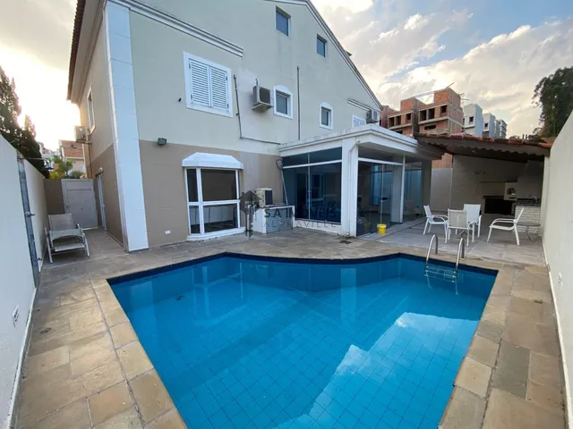 Imagem: Casa Residencial em Santana de Parnaiba