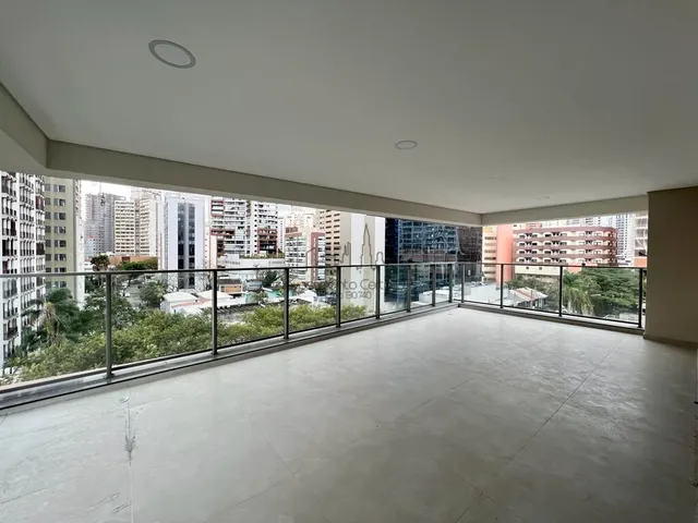 Imagem 11: Apartamento com 4 Quartos À Venda, 244 M² em Itaim Bibi - São Paulo