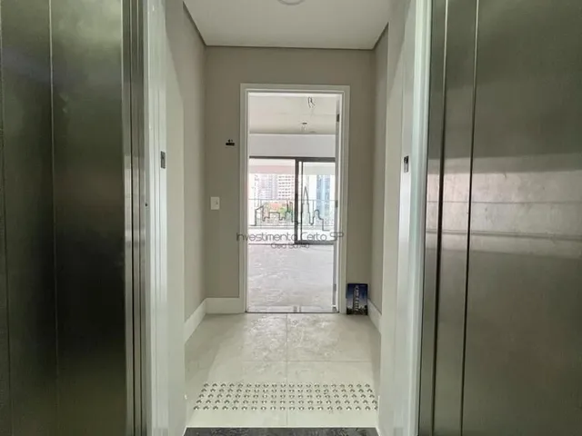 Imagem 12: Apartamento com 4 Quartos À Venda, 244 M² em Itaim Bibi - São Paulo