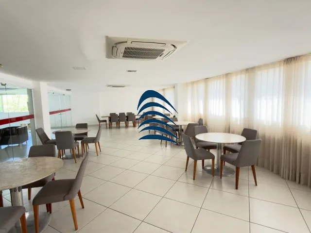 Imagem 10: Venda - Pituba Excelente Apartamento 2 Quartos Sendo 1 Suíte, 65,74M, Nascente, Andar Intermediário, 100% Climatizado