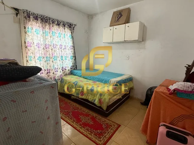 Imagem 5: 2 Casas em Terreno de Esquina Apenas 500 Mts do Mar