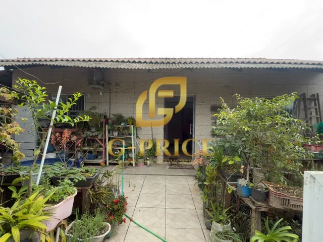 Imagem 2: 2 Casas em Terreno de Esquina Apenas 500 Mts do Mar