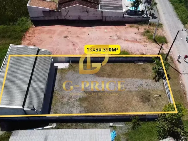 Imagem 10: Excelente Casa com Amplo Espaço de Terreno Apenas 750Mts do Mar