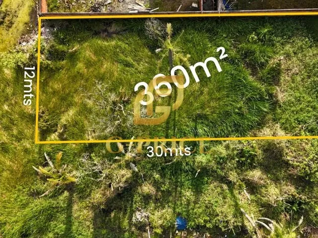 Imagem: Terreno Inteiro com 360M² Já Limpo na