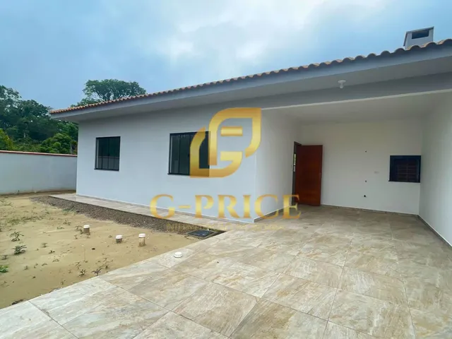 Imagem 11: Ótima Casa Nova com Excelente Acabamento e Amplo Espaço de Terreno