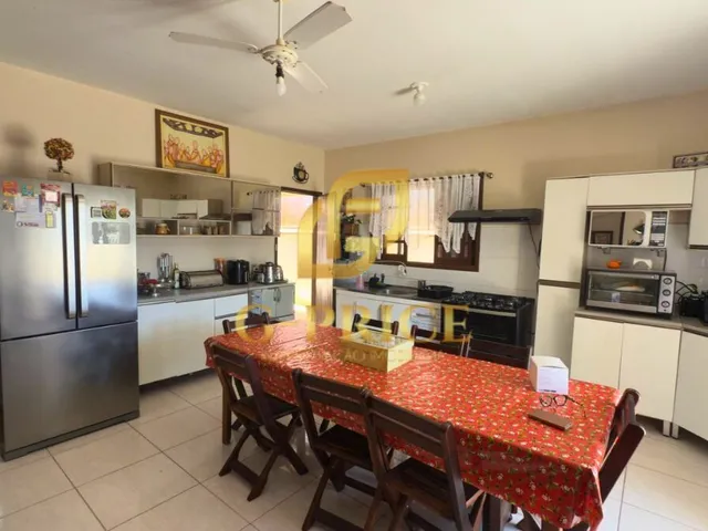 Imagem 13: Casa com Edícula- Vende-Se Excelente Casa com Edícula Apenas 200 Mts do Mar em Região Nobre de Itapoá Sc