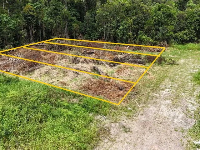 Imagem 4: Excelente Terreno Sem Vegetação Pronto para Construir