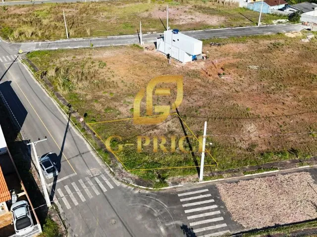 Imagem 6: Lindo Terreno de Esquina Frente para Rua Asfaltada Apenas 750 Mts do Mar