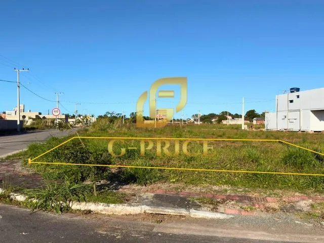 Imagem 5: Lindo Terreno de Esquina Frente para Rua Asfaltada Apenas 750 Mts do Mar