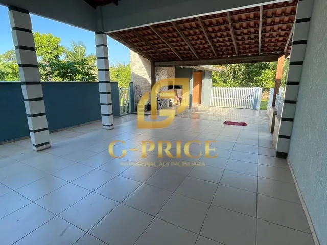 Imagem 7: Excelente Casa com Piscina e Móveis Planejados Apenas 650 Mts do Mar