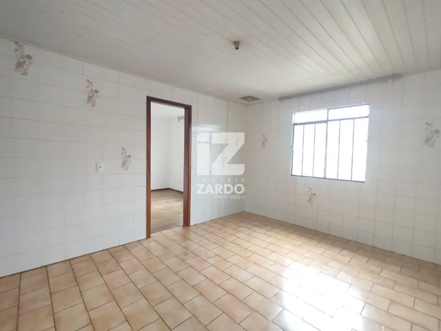 Imagem 7: Casa Parte Superior, Bairro Der, Contendo 03 Quartos e Vaga de Garagem