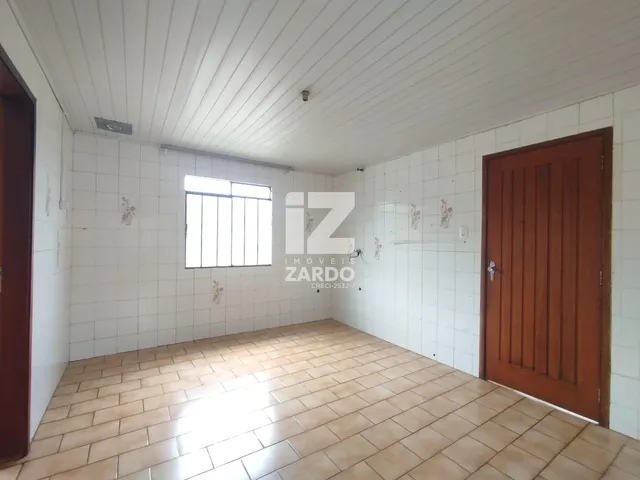 Imagem 9: Casa Parte Superior, Bairro Der, Contendo 03 Quartos e Vaga de Garagem