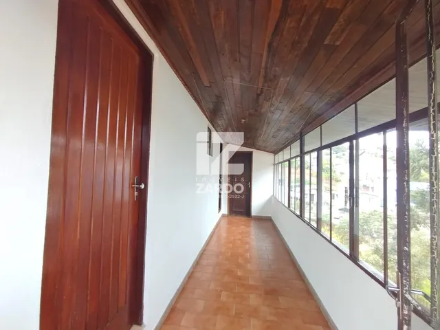Imagem 14: Casa Parte Superior, Bairro Der, Contendo 03 Quartos e Vaga de Garagem