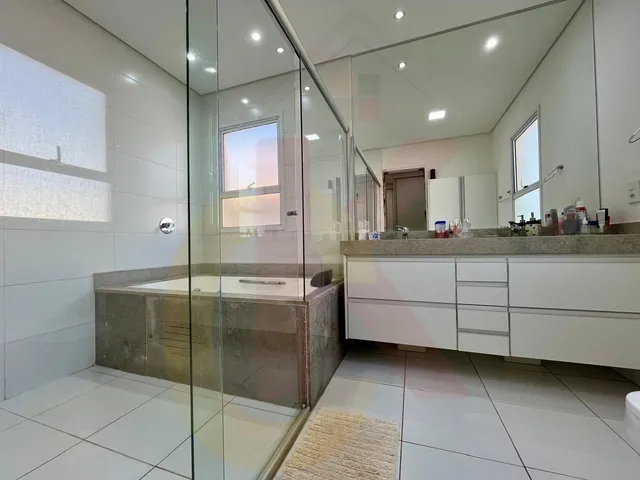 Imagem 14: Imponente Casa À Venda em Condomínio de Luxo em Ribeirão Preto-Sp: 5 Quartos, 4 Suítes, 3 Salas, 4 Vagas, 365 M²