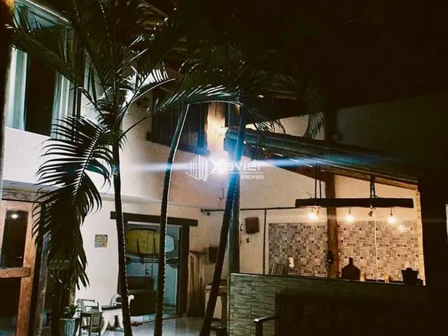 Imagem 2: Chácara À Venda em Setiba, Guarapari/Es - 1.300 M², Casa Duplex Mobiliada, Piscina e Área Gourmet