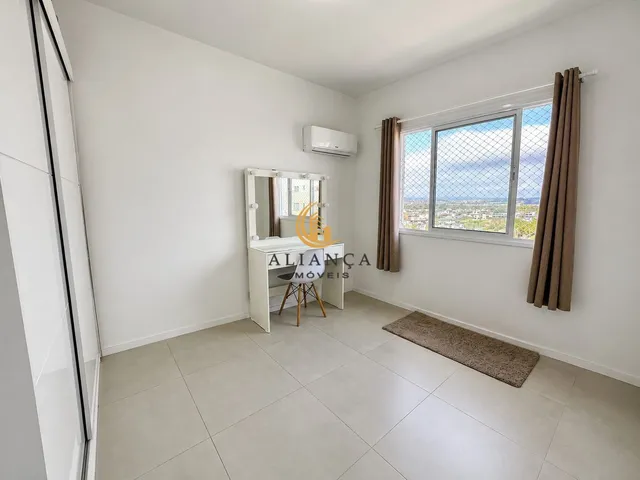 Imagem 9: Apartamento com Sacada e 2 Dormitórios na Pedra Branca
