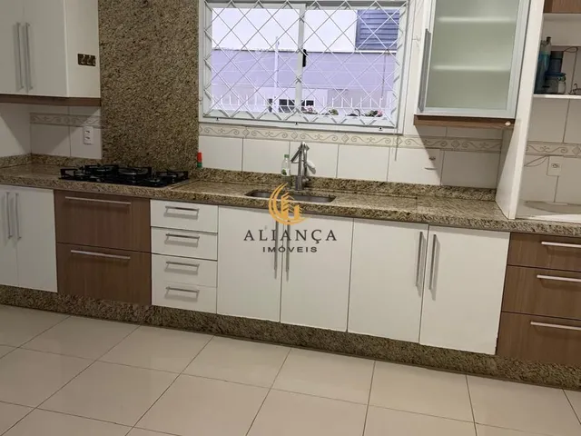 Imagem 9: Casa com 3 Dormitórios e Quintal na Pedra Branca