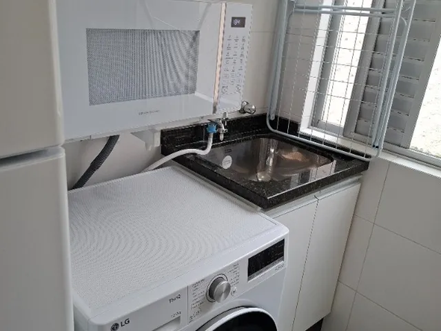 Imagem 2: Apartamento 2 Dormitorios a 50 M da Av. Brasil na Rua 1650 em Balneario Camboriu