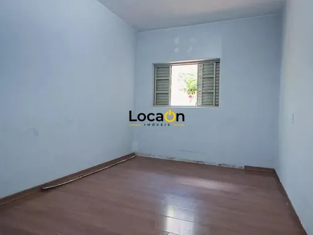 Imagem 2: Aluga - Casa 3 Quartos no Setor Coimbra - Goiânia Go