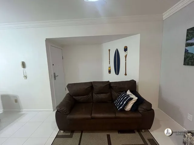 Imagem 2: Enseada Azul, Prédio Frente para o Mar, 2 Quartos para Locação Anual