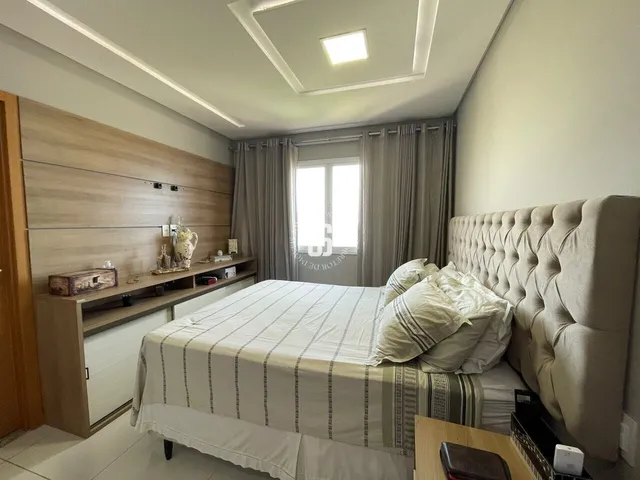 Imagem 3: Apartamento de 3 Suítes + Escritorio, Varanda com Vista Mar, 4 Vagas Á Venda em Pituaçu, no Condomínio Hemisphere 306º