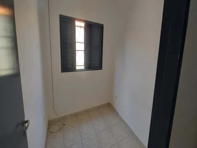 Imagem 5: Casa para Locação em Araçoiaba da Serra-Sp, Bairro Alcides Vieira: 2 Quartos, 1 Sala, 1 Banheiro, 1 Vaga de Garagem!