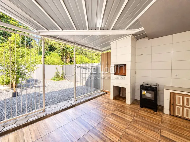 Imagem 4: Casa com Suíte e Churrasqueira À Venda no Fidélis - Blumenau