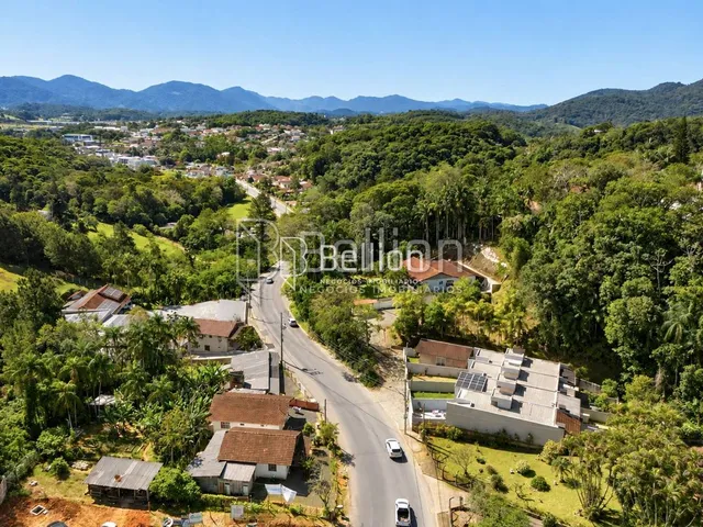 Imagem 9: Casa com Suíte e Churrasqueira À Venda no Fidélis - Blumenau