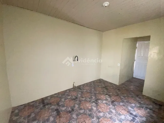 Imagem 4: Casa no para Locação no Bairro Conradinho 3 Quartos Garagem