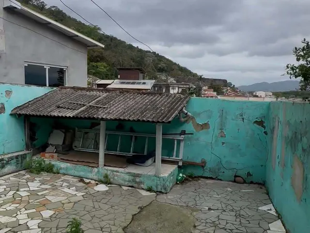 Imagem 2: Casa Térrea Mobiliada para Locação na Costeira do Pirajubaé