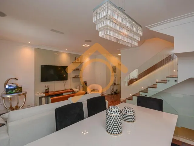 Imagem: Casa em Condomínio de Luxo na Vila Sofia