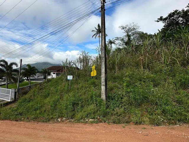 Imagem: Terreno À Venda no Bairro das Capitais