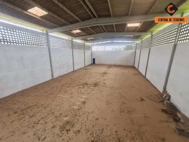 Imagem: Galpão no Polo Industrial de Lauro de Freitas