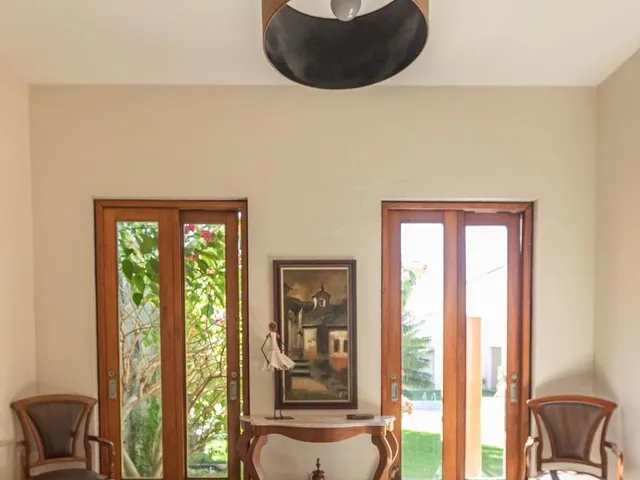 Imagem 2: 0 Casa com 8 dormitórios